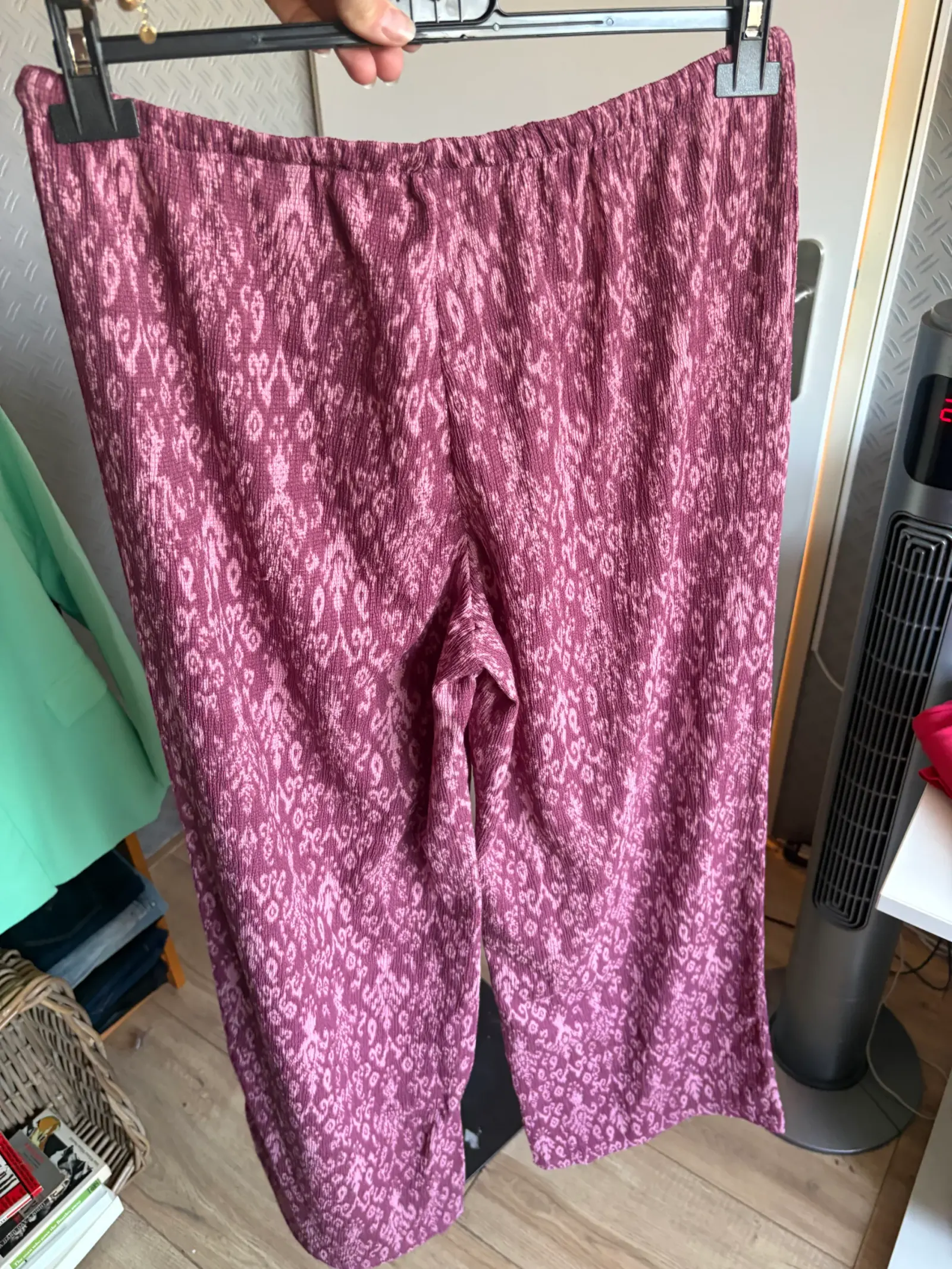 H&M Broek wijde pijpen m – foto 4 van 4